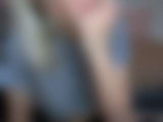 Live cam show with GinaDawson - Joi on Camsoda