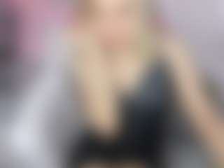 Live cam show with GinaDawson - Wet on TastyBlacksLive