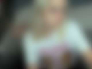 Live cam show with GinaDawson - Moaning on fapnchat