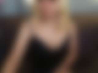 Live cam show with GinaDawson - Moaning on eurowanks.com