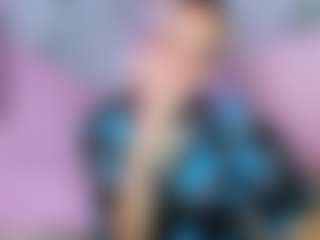 Live cam show with GinaDawson - Blue Eyes on Camsoda