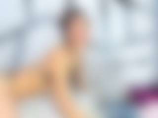 MiaHarper2's Live Sex Cam Show