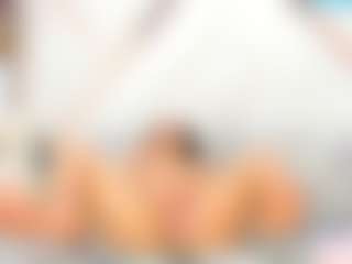 MiaHarper2's Live Sex Cam Show