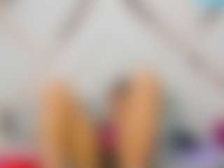MiaHarper2's Live Sex Cam Show