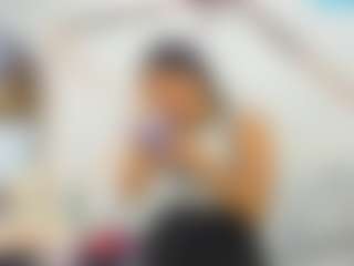 MiaHarper2's Live Sex Cam Show