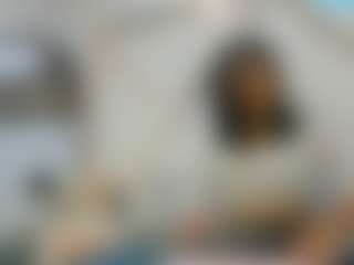 MiaHarper2's Live Sex Cam Show