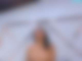 MiaHarper2's Live Sex Cam Show