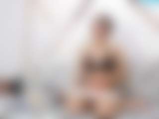 MiaHarper2's Live Sex Cam Show