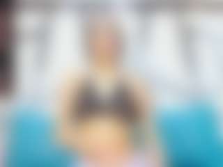 MiaHarper2's Live Sex Cam Show