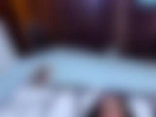 MiaHarper2's Live Sex Cam Show
