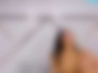MiaHarper2's Live Sex Cam Show