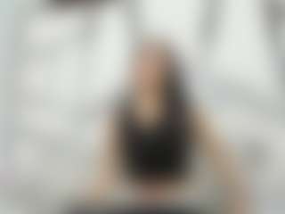 Live cam show with MiaHarper2 - Facial on StripNow