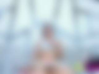MiaHarper2's Live Sex Cam Show