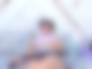MiaHarper2's Live Sex Cam Show
