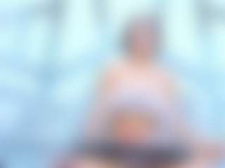 MiaHarper2's Live Sex Cam Show