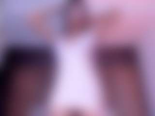 Live cam show with ScarletEvanss - Cute on Camsoda
