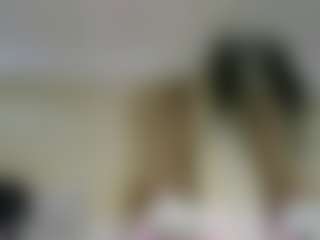 Live cam show with ScarletEvanss - Public Latina on StripNow | colombia