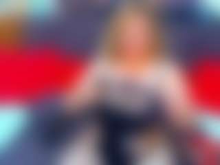 Live cam show with BelleInna - Middle Aged on LiveSexCams6