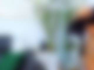Live cam show with BelleInna - Shaved on camwithhim.com
