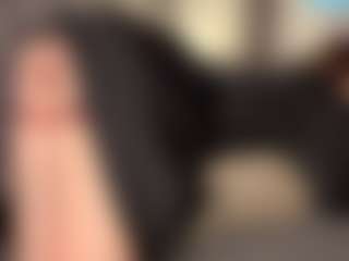 Show de cam en vivo con CatalinaHall - Middle Aged en Camsoda