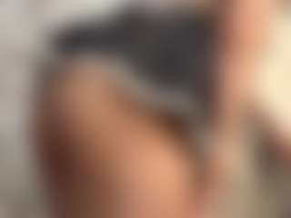 Live cam show with CatalinaHall - Athletic Small Tits on luckytryst.com