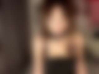 Live cam show with CatalinaHall - Public on StripNow