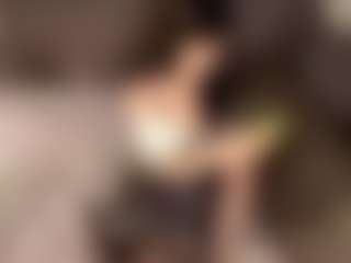Live cam show with CatalinaHall - Skinny on Camsoda
