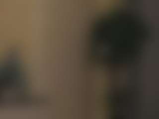 Live cam show with MelaniaWeisenburger - Genital Piercings on Chatstar