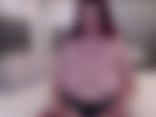 Ailinaioki's Live Sex Cam Show