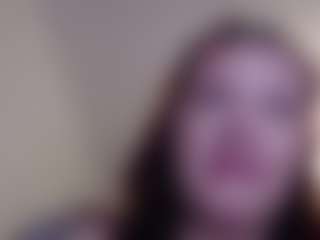 Ailinaioki's Live Sex Cam Show