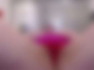 Ailinaioki's Live Sex Cam Show
