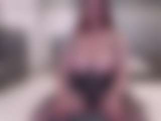 Ailinaioki's Live Sex Cam Show