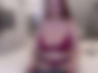 Ailinaioki's Live Sex Cam Show