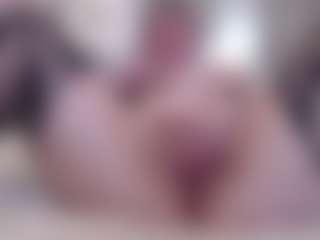 Live cam show with Ailinaioki - Striptease on AdultVida.com