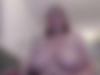 Ailinaioki's Live Sex Cam Show