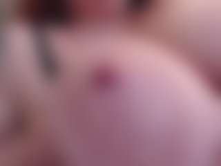 Ailinaioki's Live Sex Cam Show