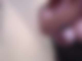 Ailinaioki's Live Sex Cam Show