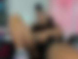 Live cam show with amberbrown19 - Dirty Talk on boobsie.com
