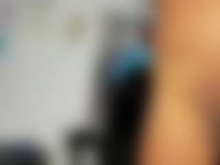 Live cam show with amberbrown19 - Green Eyes on TeamSkeetLive