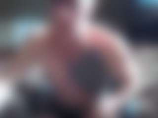 DILFiGuess's Live Sex Cam Show