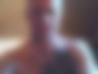DILFiGuess's Live Sex Cam Show