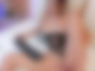 Emmi's Live Sex Cam Show