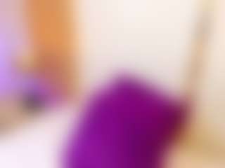 Emmi's Live Sex Cam Show