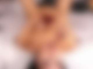 Live cam show with Isabellax21 - Squirt on SpunkLive