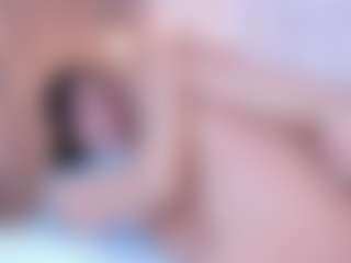 Live cam show with Isabellax21 - Squirt on slutload