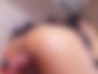 Isabellax21's Live Sex Cam Show