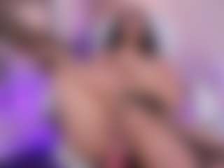 Live cam show with Isabellax21 - Tease Teen (18+) on Camsoda