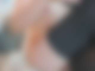 MiaaHarperX's Live Sex Cam Show
