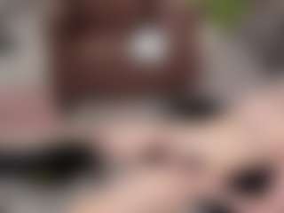 AngelWise's Live Sex Cam Show