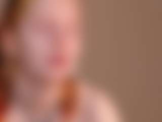 Live cam show with AngelWise - Flashing on SxyPornLive